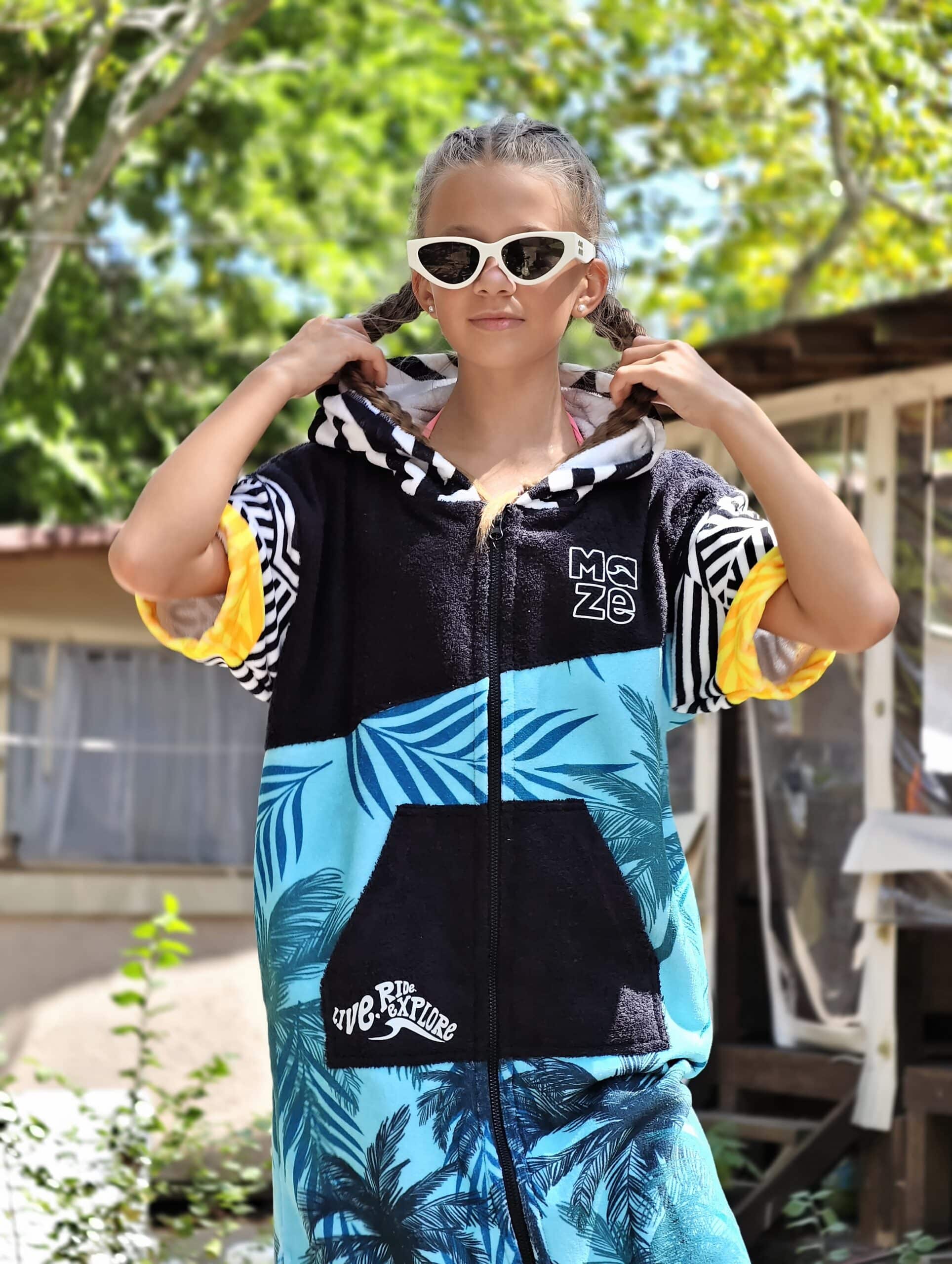 ДЕТСКО ПОНЧО MAZE BLUE TROPICAL ZIP